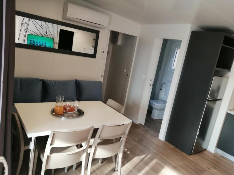 Mobile Home Anamari Biograd Na Moru Luaran gambar